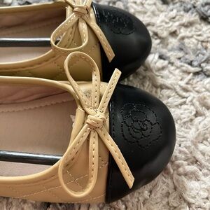 Kids Flats girls Dress shoes US1 CHANEL style